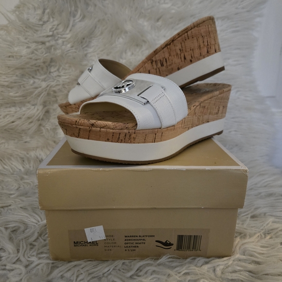 Michael Kors White Slide Sandals - Picture 3 of 5